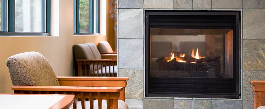 Smoky Effect Electric Fireplace Logs in Orleans, Ontario